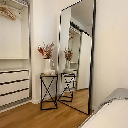 Medienhafen Luxurioses Studio Apartment *